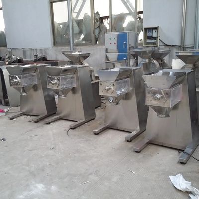 100kg/H-1000kg/h Kuru Granülasyon Makinesi Yk Tipi Salınımlı Kırma Makinesi