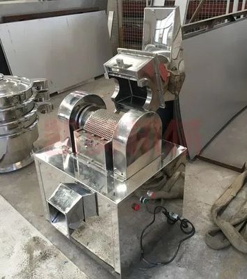 Tuz Öğütme Makinesi Endüstriyel Gıda Pülverizatörü Makinesi Baharat Öğütme Pülverizatörü Makinesi