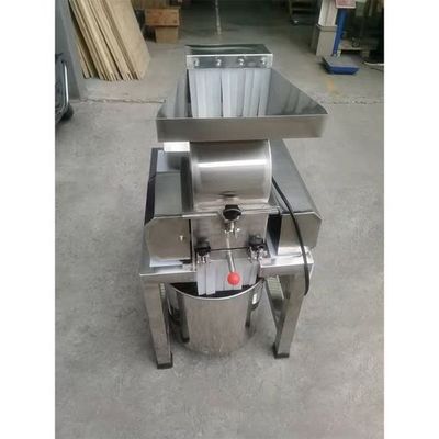 Yeşil Siyah Çay Öğütme Değirmeni Makinesi 1500kg / h Çay Yaprağı Kırma Makinesi